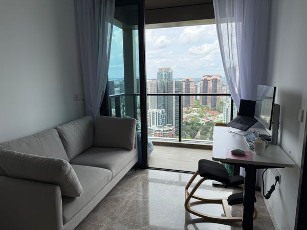Luxury 1B1B in Orchard with unblocked view