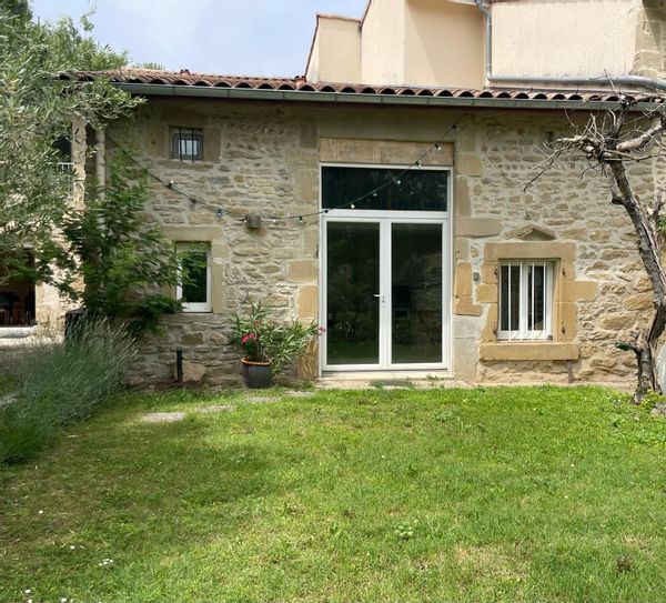 Petit gîte aux portes de la Drôme des collines et du Vercors
