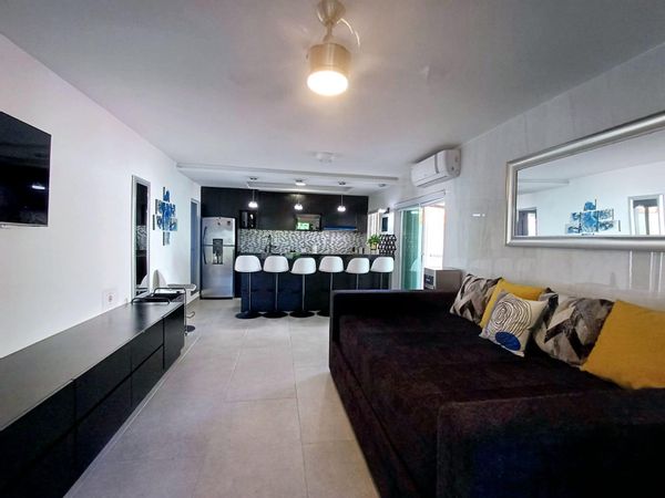 Yoanna's house