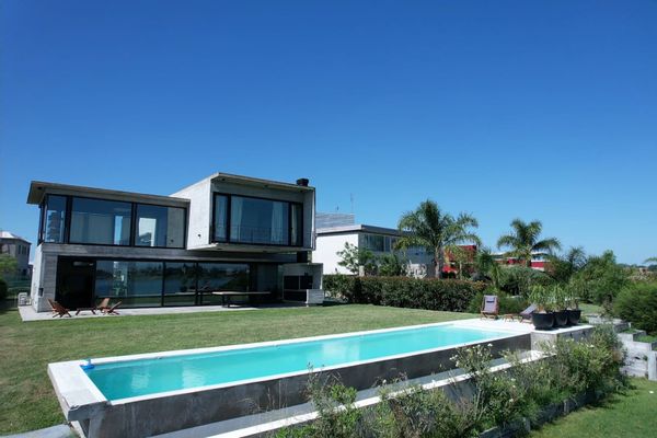 Ariel's house