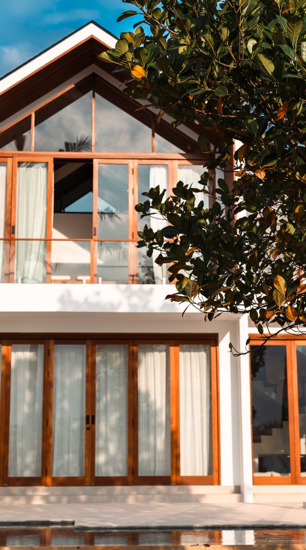 Peaceful Ricefield Villa, close to Vibrant Canggu & Perenan