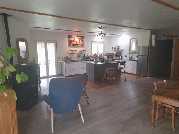 La maison de Laetitia. Nous cherchons une maison à la Reunion durant 2 semaines au mois d'aout 2025.