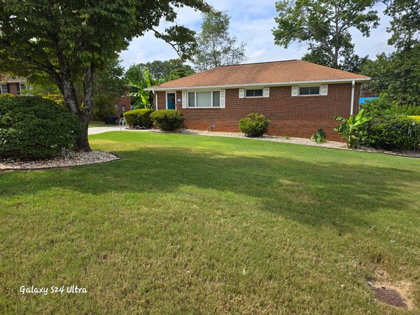 La maison de Charles and Nina