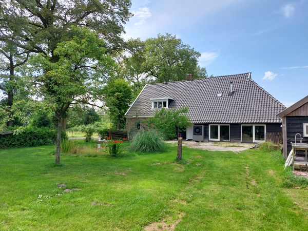 Converted farmhouse near National Park