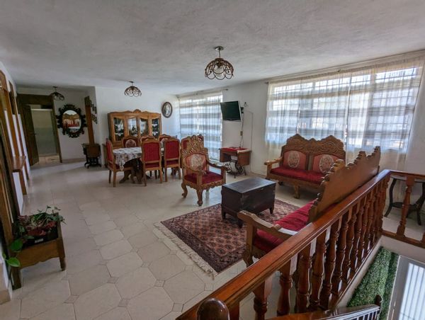 Claudia's house