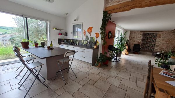 Maison de Village au coeur du vignoble du  Pouilly-fuissé