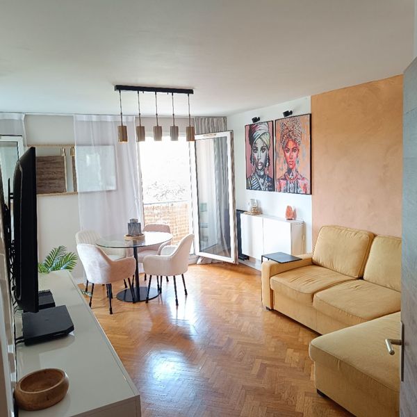 Alexandra's house
