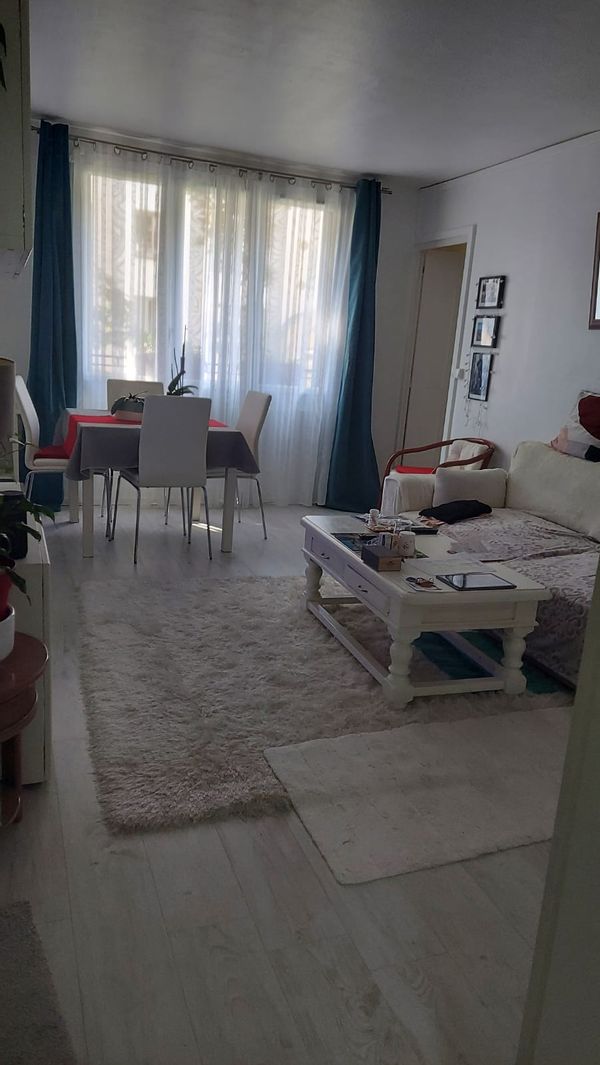 Malika's house