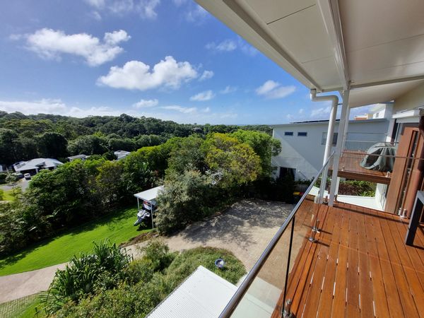 Coastal Hillside house with Ocean views