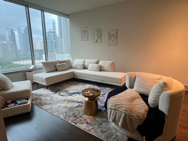 Ishini’s apartment