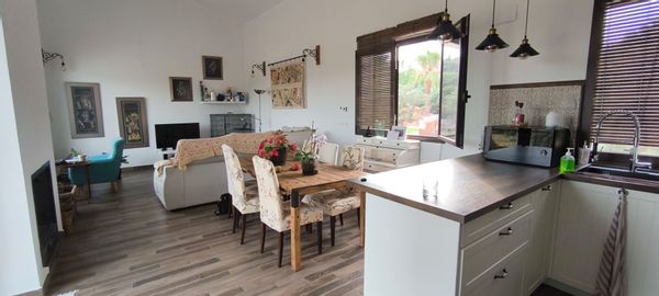 M Cristina's house