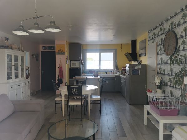 La maison de Laurence havre de calme et de verdure au centre de nombreux lieux et villes historiques