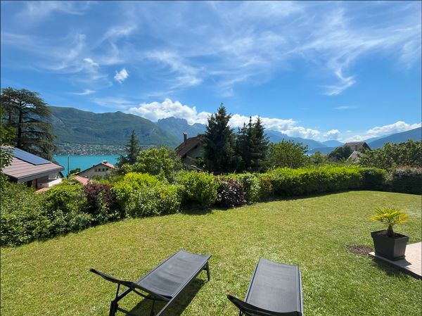 Thomas & Hélène's house