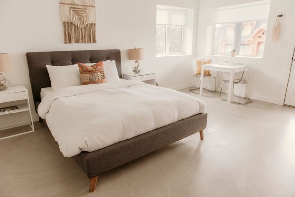 Nikki's private room