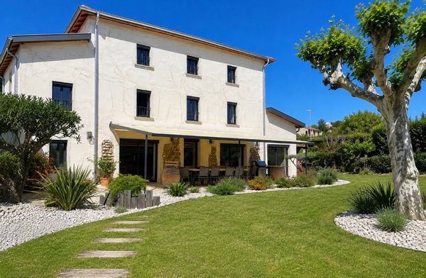 Casa de Yoann