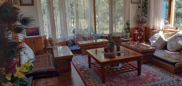 Himika's house