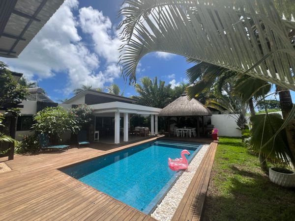 Aline & Erwan's house