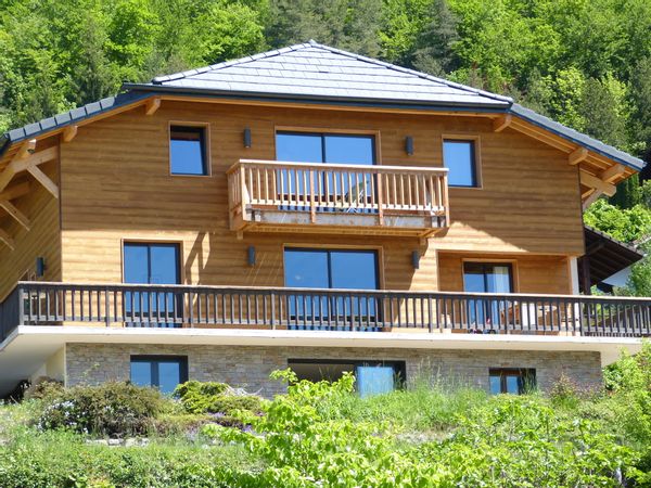 Grand Chalet vue lac Annecy
