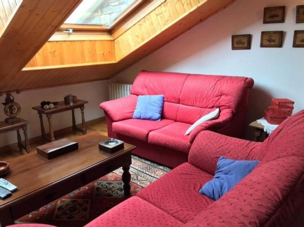 Eva's house