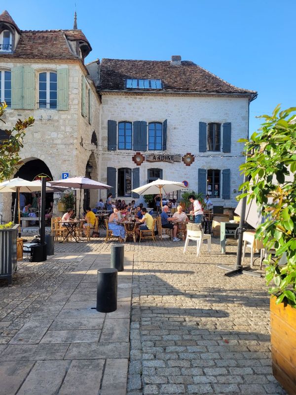 Appartement avec vue sur la place centrale