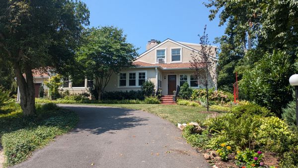 Beautiful house near D.C. - Flexible dates!