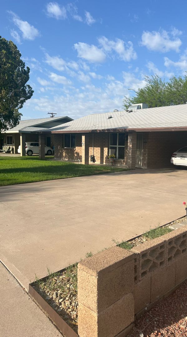 Desert Haven-2 bedroom/2 bath house in the heart of Phoenix