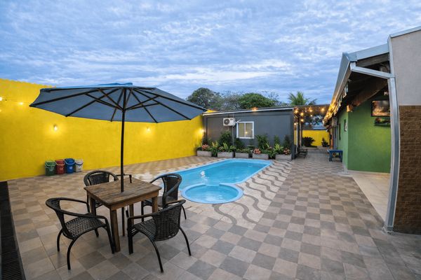 Casa acolhedora em Bonito, criada por viajantes apaixonados por turismo