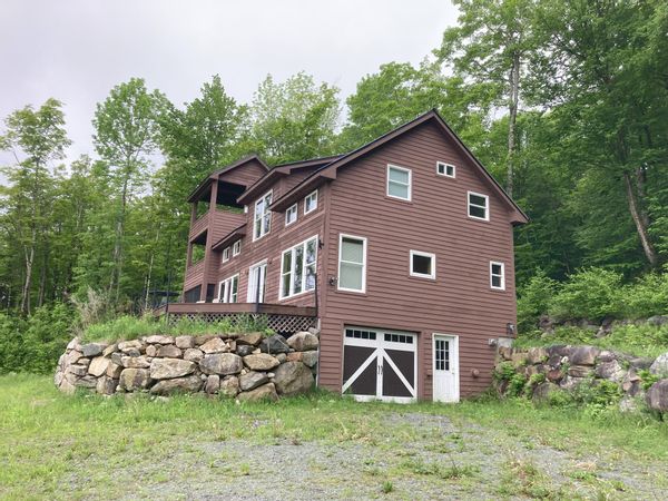 Peaceful and private home in the mountains of northeast Vermont with amazing views