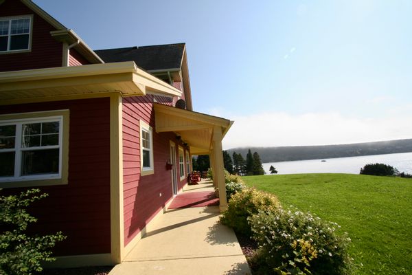 Paula's house