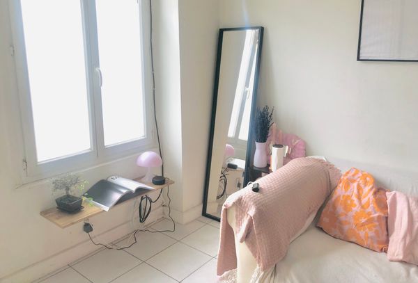 Caroline's house
