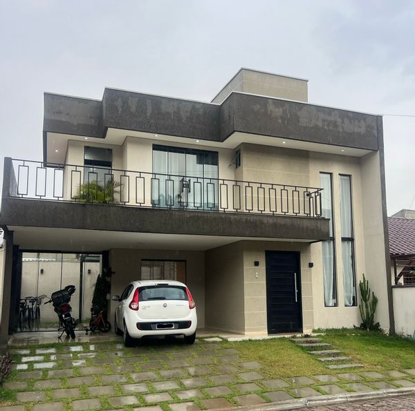 La chambre privée de Carlos