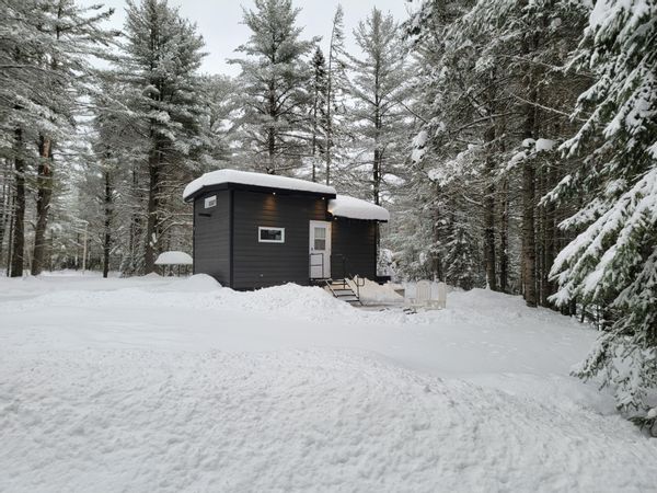 Mini chalet le Yukon avec spa