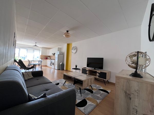 Logement à deux pas du front de mer