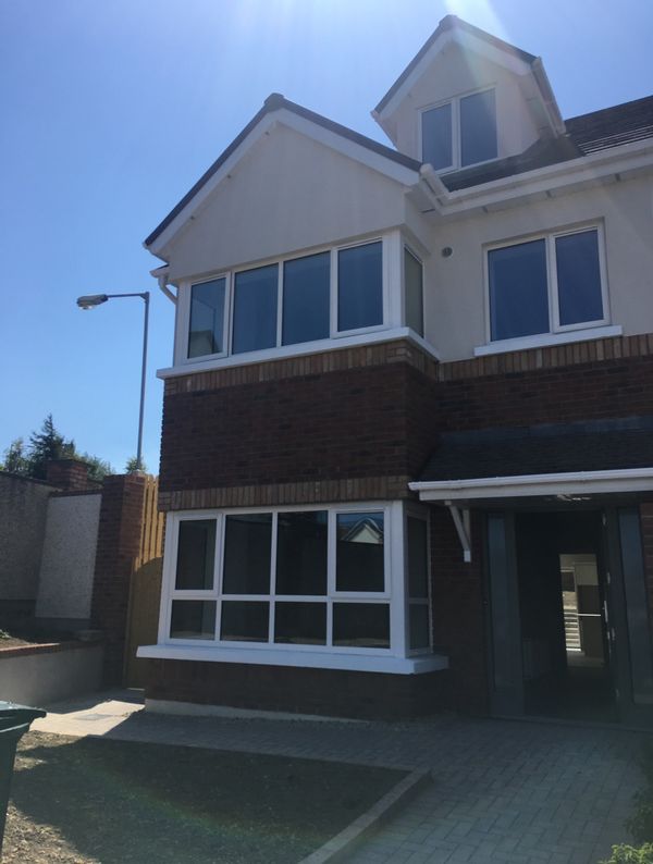 5 bed, South Dublin with a hot tub
