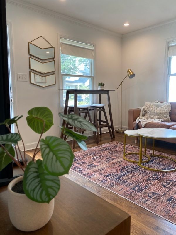 Villa Heights cottage