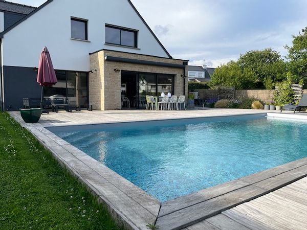 SYLVIE's house