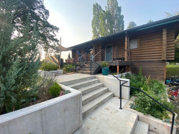 York Hill Cabin