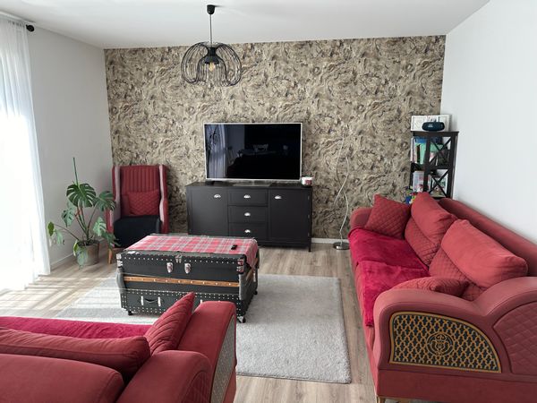 A beautiful 100 sm apartment in a quiet neighbourhood close to Berlin
