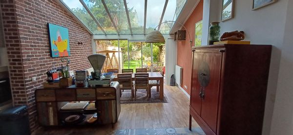 Two bedrooms and a bathroom on a private floor in a charming house west of PARIS