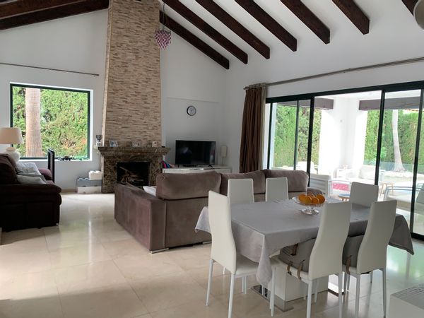 Nadia's house