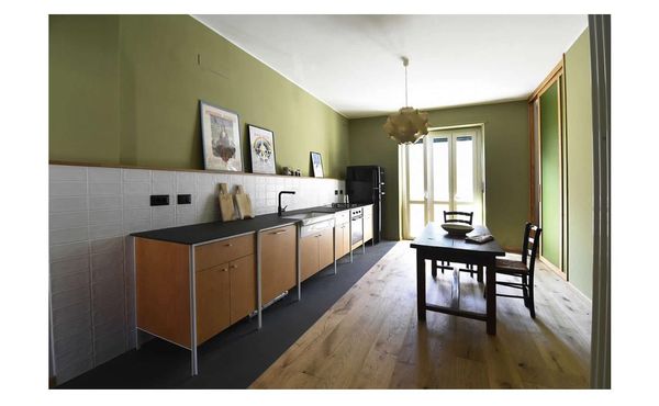 Boso’s house in Turin A design apartment next to river and park A warm place based on music and art