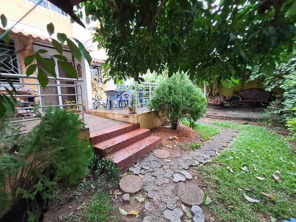 Paula et Teddy's house