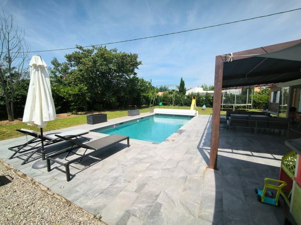 Loïs's house