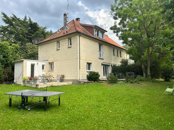 DOROTHEE's house