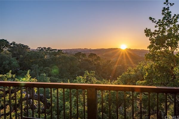 Z Ranch-Modern Country Luxury with Stunning Views in California Central Coast