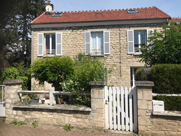 Marion's house