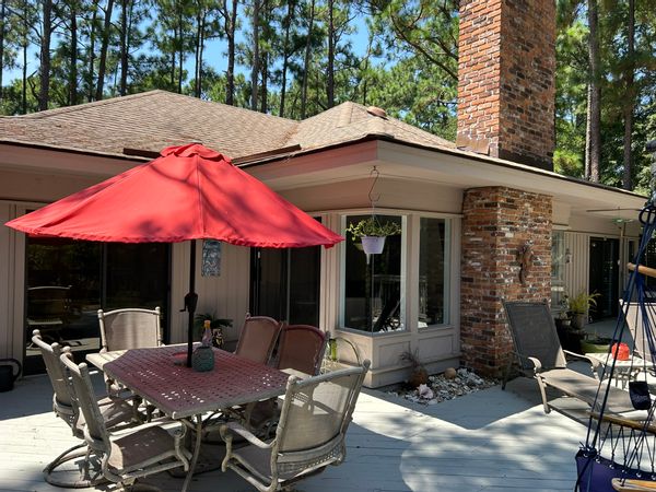 Ruth and Bruce s Haus