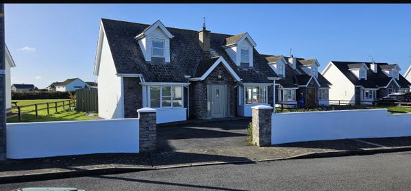 Anthony and Patricias hus