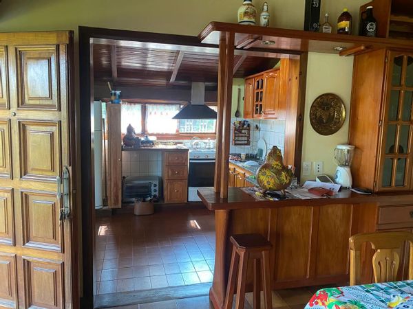 Elsa Raquel's house