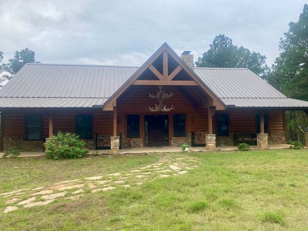 Cabin in the Piney Woods